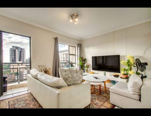 2 BEDROOM APARTMENT FOR SALE IN SANDOWN